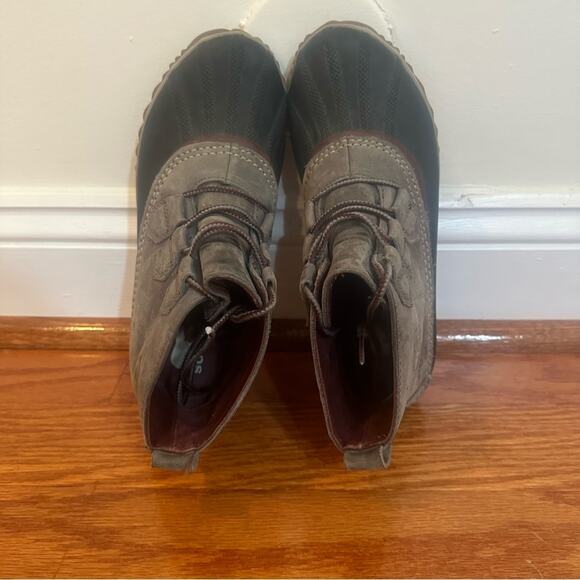 Sorel Women's Out n About Duck Boots sz 7 Leather Waterproof Boots - Picture 8 of 8